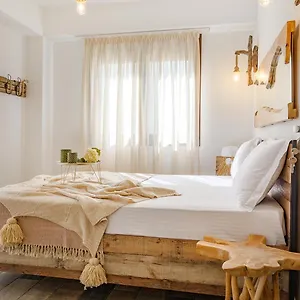 Meltemi Luxury Hotel